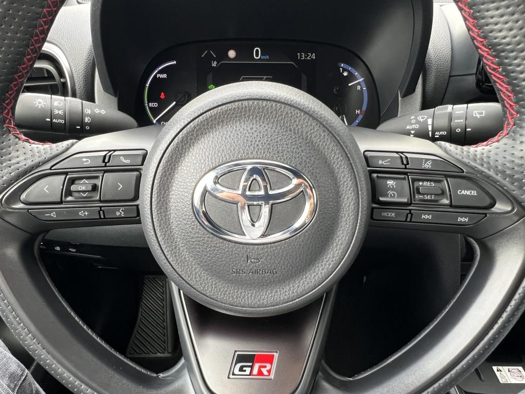 Toyota Yaris Cross 1.5 hybrid gr sport | dealeronderhouden | jbl audio | hu