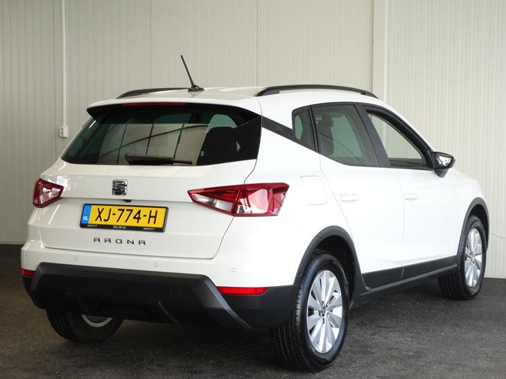 Seat Arona 1.0 tsi 95pk style business intense