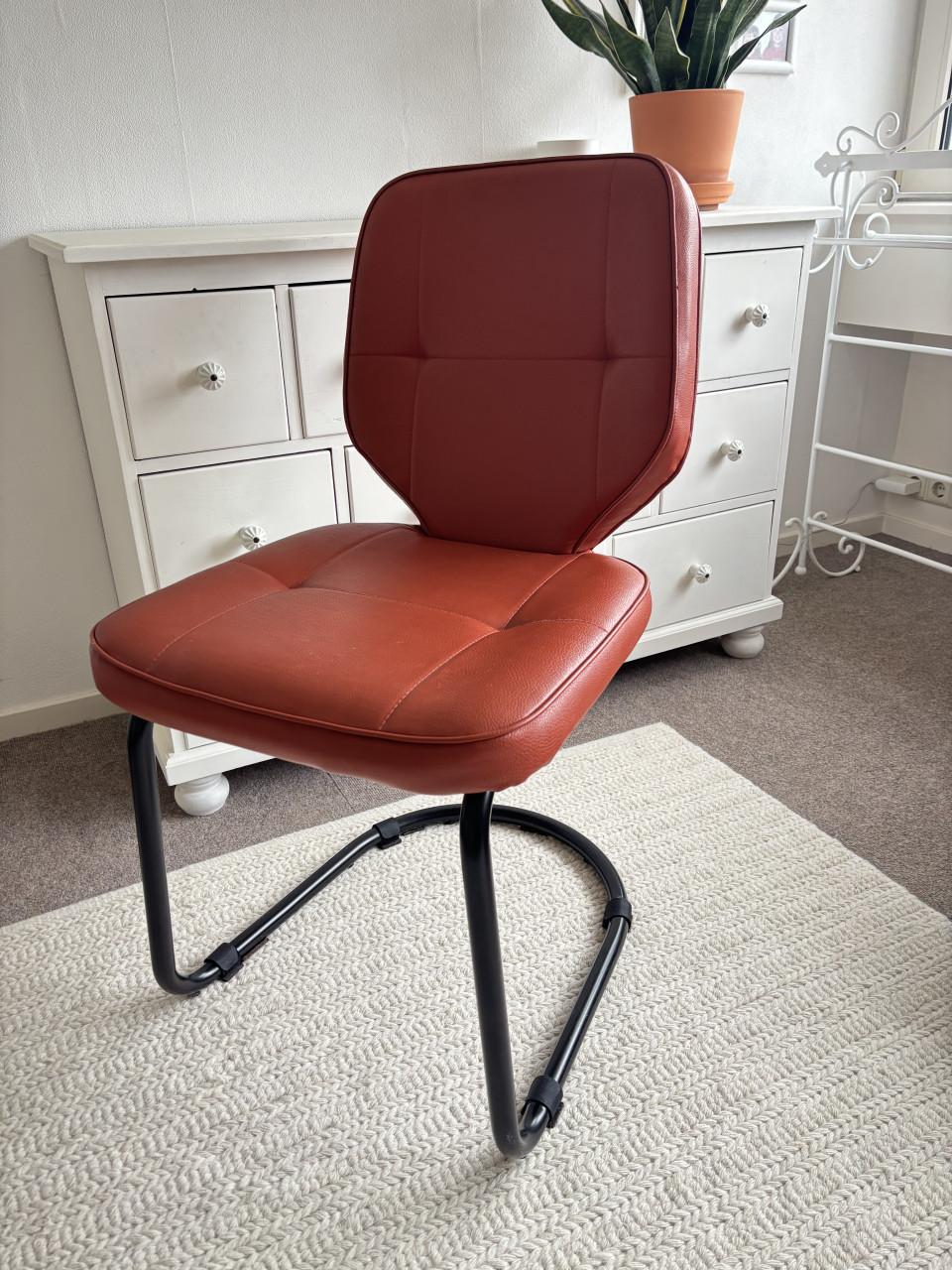 3 eetkamer stoelen