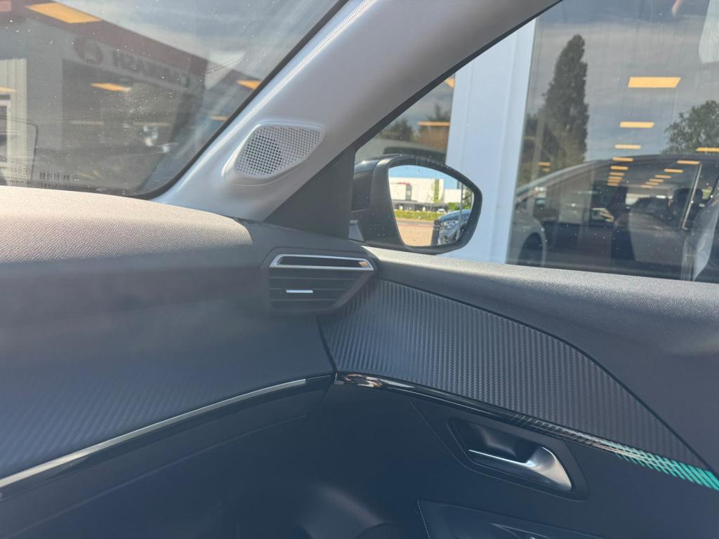 Peugeot 208 1.2 puretech 100 allure