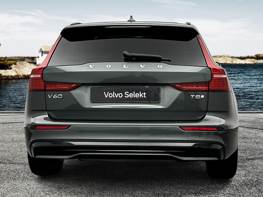 Volvo V60 t8 455pk recharge ultra dark| adap.cruise| pano| trekhaak| 360cam