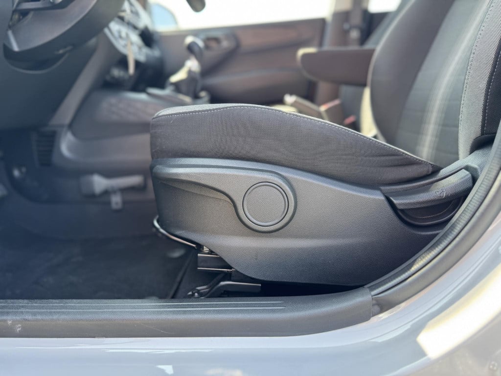 Hyundai I 10 1.0 comfort smart nieuw model! | two-tone lakkleur | navigatie