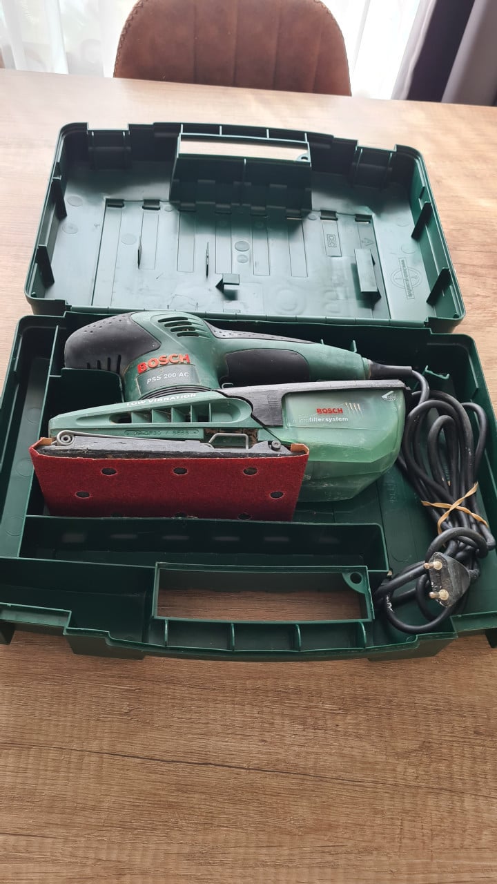 Bosch Vlakschuurmachine 3603 C40 -220V- 200W