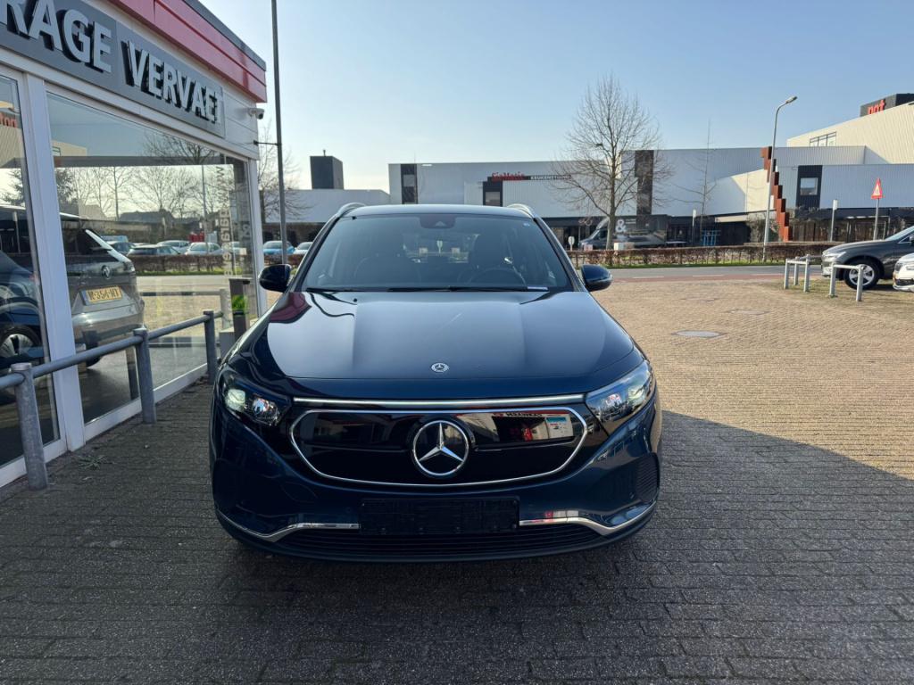 Mercedes-Benz Eqa 250 business solution luxury 67 kwh