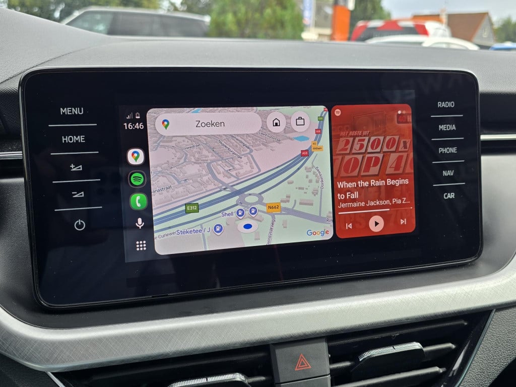 Skoda Kamiq 1.0 tsi selection virtual cockpit android auto navigatie pdc v+