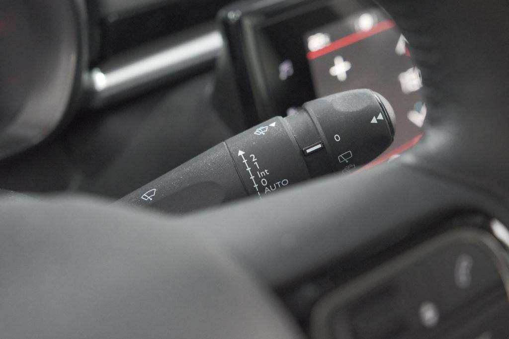 Citroen C3 puretech 110 eat6 business | trekhaak | camera | dodehoekdetecti