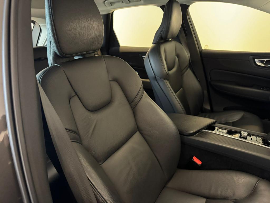 Volvo XC60 2.0 b4 business pro