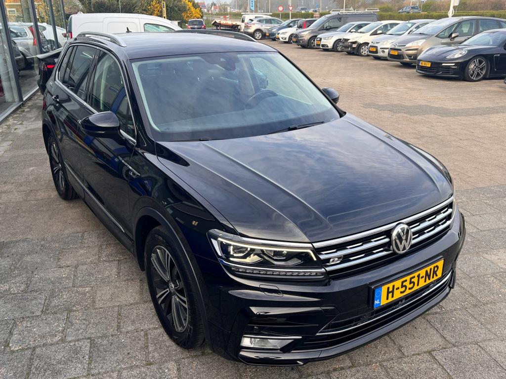 Volkswagen Tiguan 2.0 tsi 4motion r-line highline, virtual cockpit, trekhaa