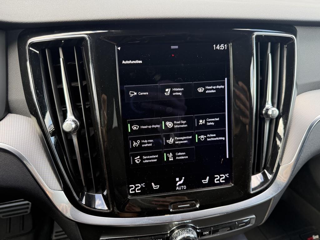 Volvo V60 t6 398pk recharge long ultra dark| pano| 360camera| head-up| awd