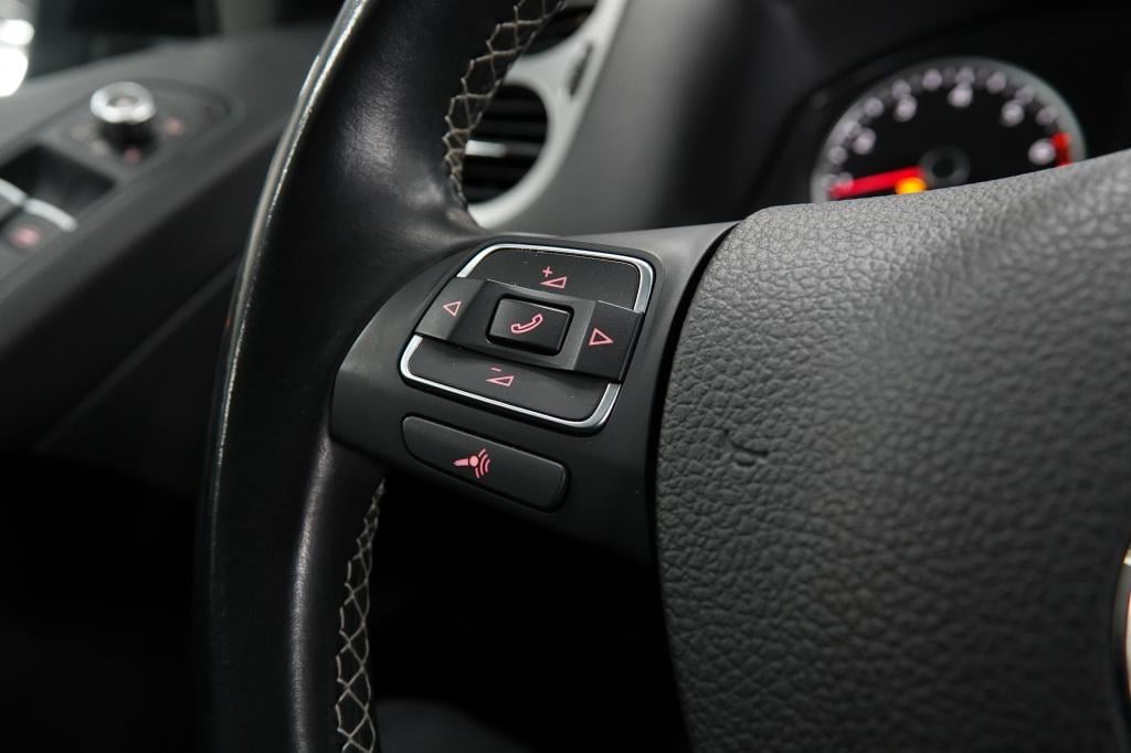 Volkswagen Tiguan 1.4 tsi r-line ed | stoelverw. | carplay | pdc |