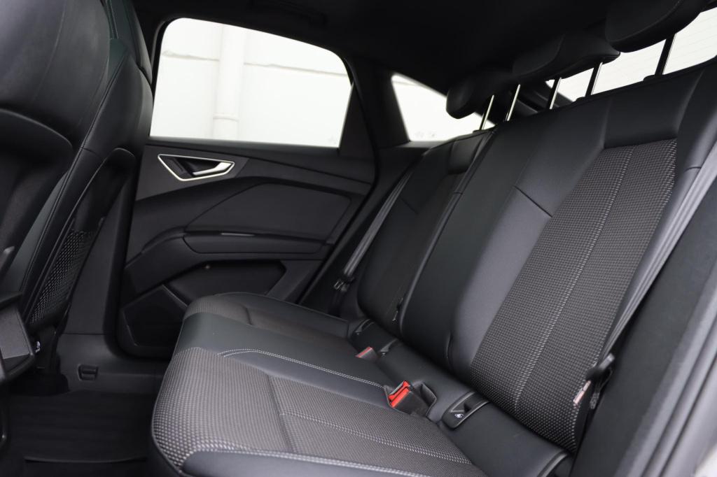 Audi Q4 Sportback E-tron 40 s edition 77 kwh 204pk | soh 95,2% |