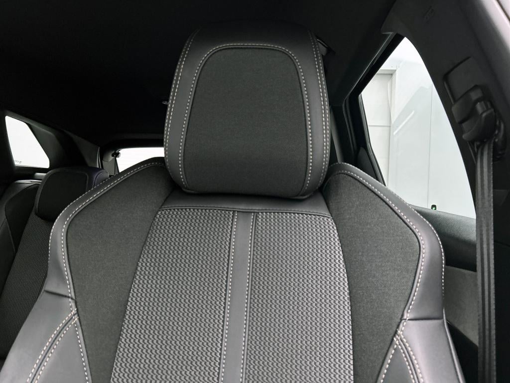 Peugeot 3008 hybrid 145 pk automaat gt | rijklaar | stoelverwarming | adapt