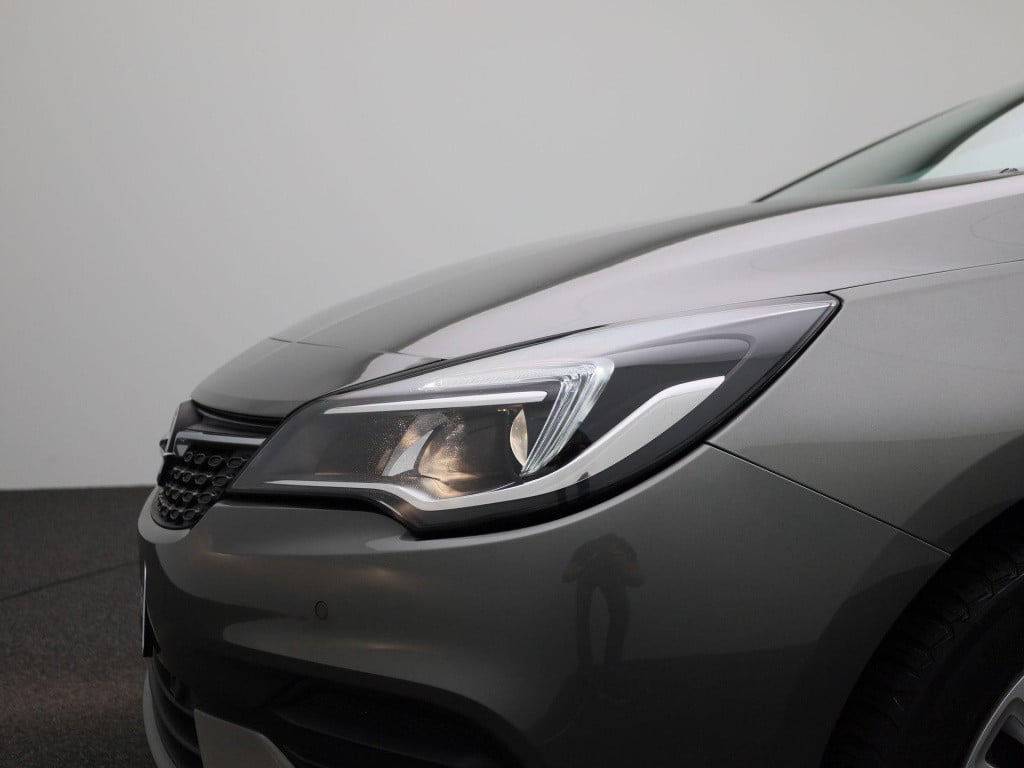 Opel Astra sports tourer 1.2 edition | parkeer sensoren | cruise control | 