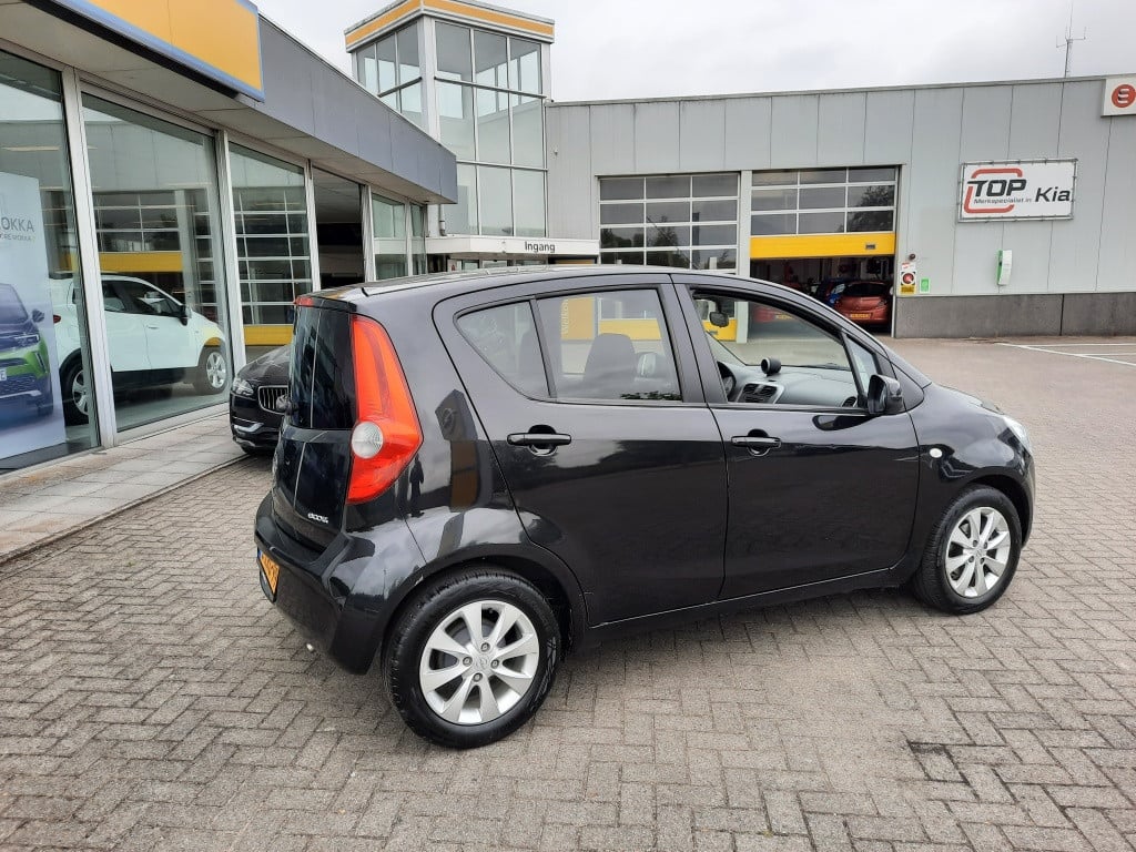 Opel Agila 1.0 edition