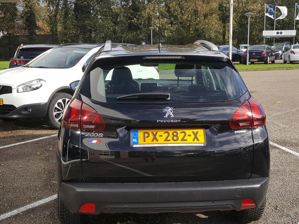 Peugeot 2008 active 1.2 pt-82pk trekhaak | navigatie | cruise control | air