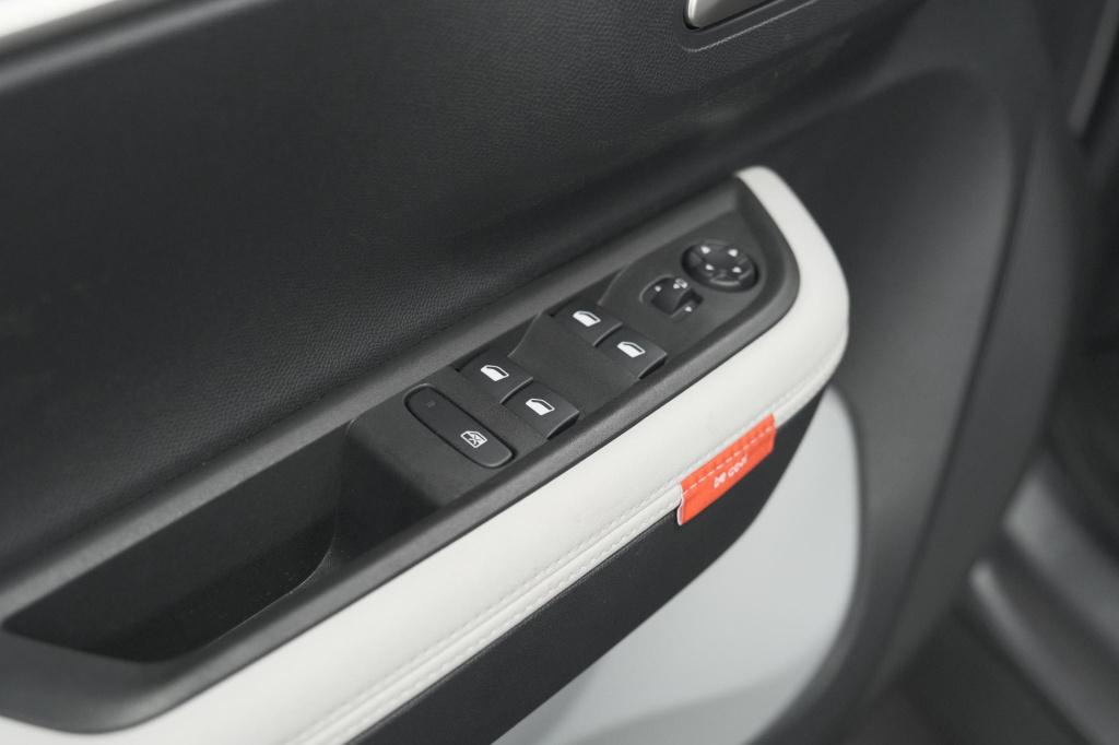 Citroen C3 Aircross 1.2 hybrid 145pk max | camera | dodehoekdetectie | navi