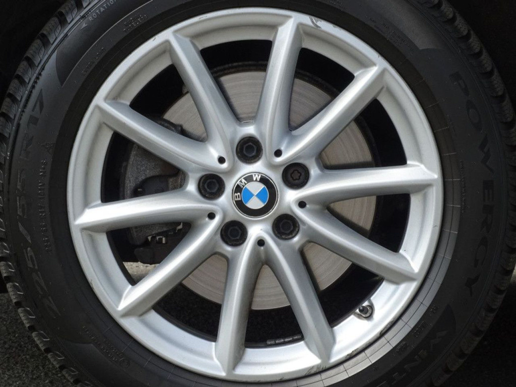 BMW X1 sdrive18i executive automaat | apple carplay | | el. koffer | 17"