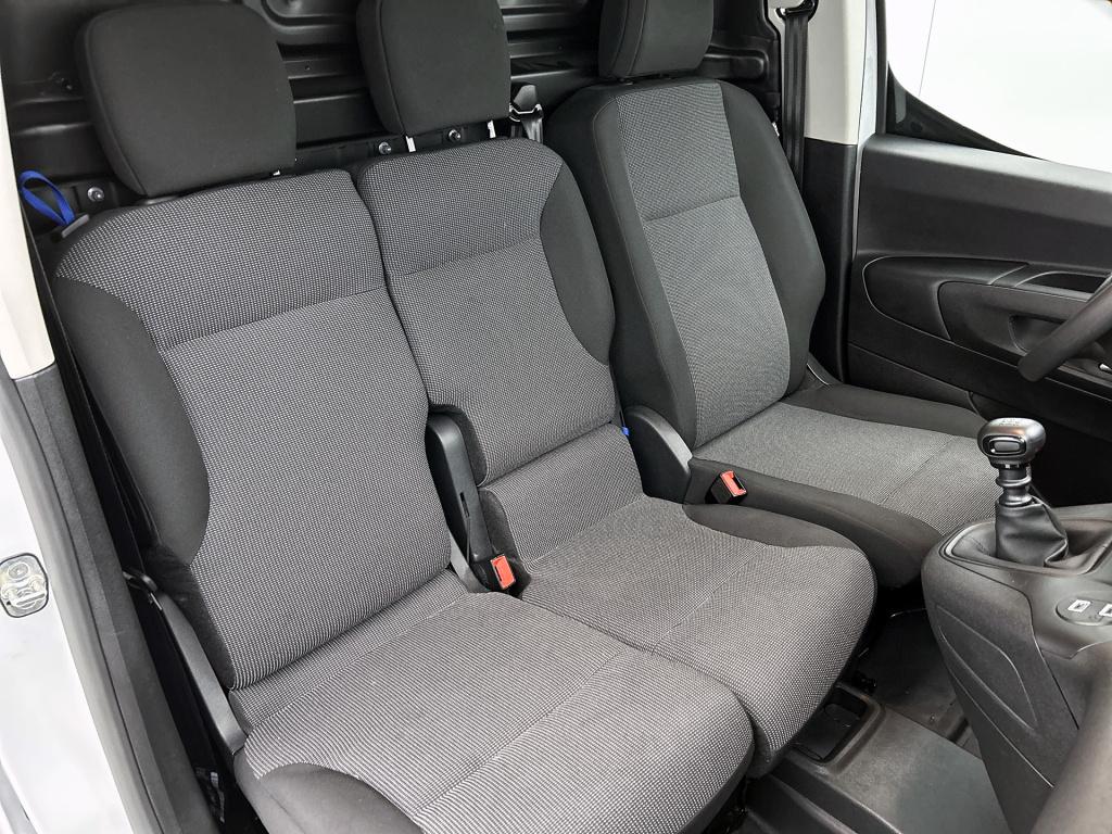 Citroen Berlingo bluehdi 100 pk l1 | rijklaar | camera | trekhaak | apple c