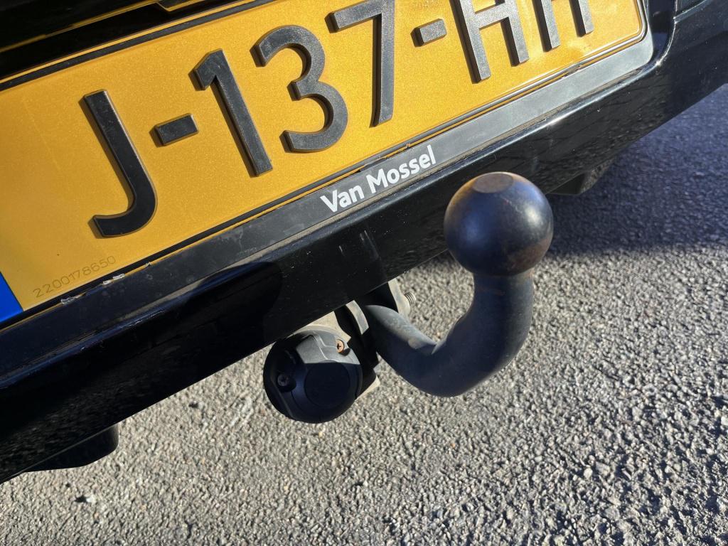 Renault Clio 0.9 tce limited | cruise control | airco | trekhaak | navigati