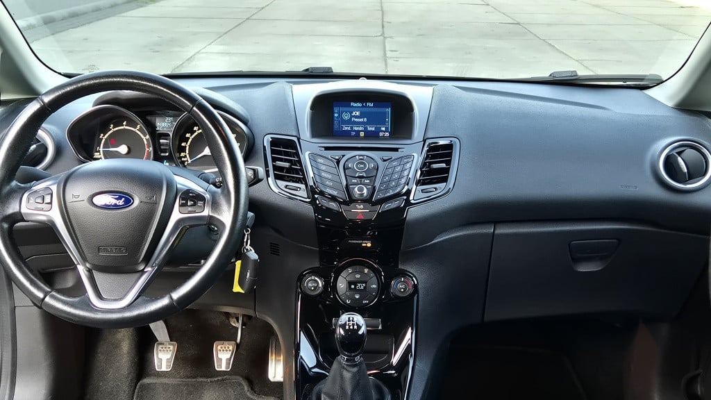Ford Fiesta 1.0 ecoboost. sport*navi*airco*pdc*lmv*nap*