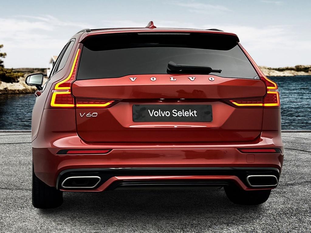 Volvo V60 t8 390pk recharge r-design| pano| 360camera| hud| adap.cruise