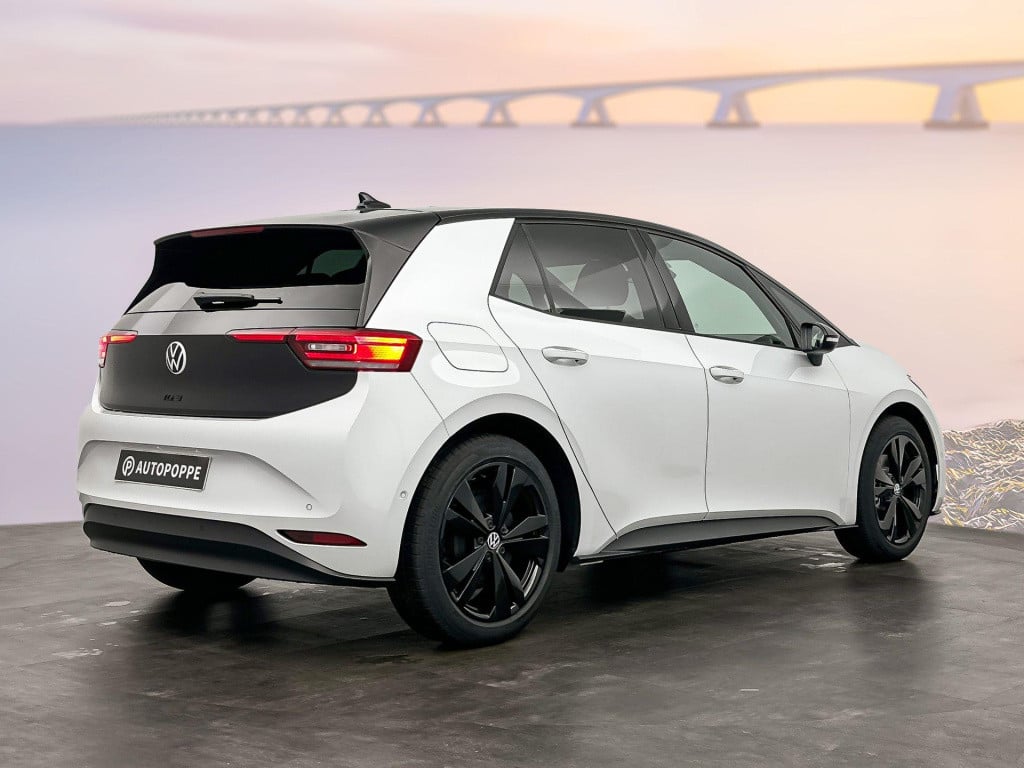 Volkswagen Id.3 pro limited edition 59 kwh accu. 150 kw / 204 pk h