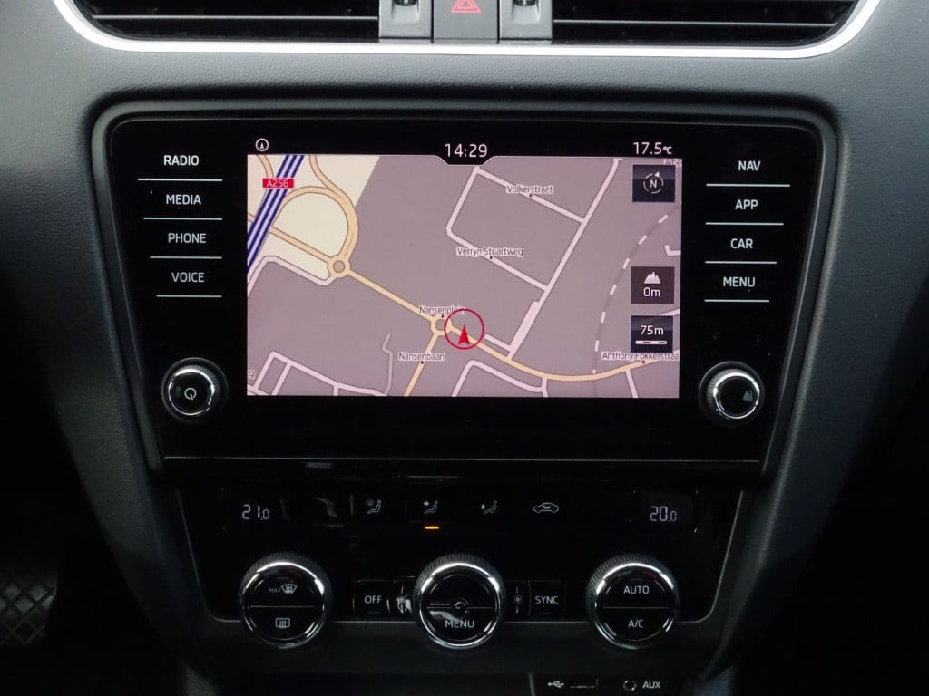 Skoda Octavia 1.0 tsi greentech ambition business
