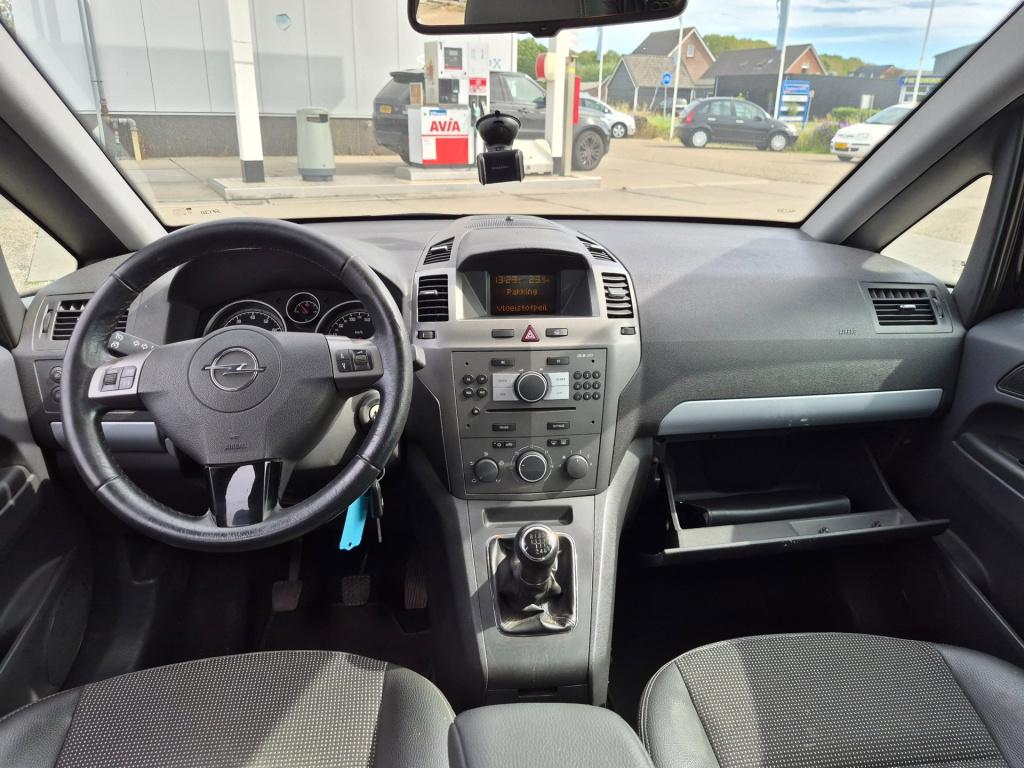 Opel Zafira 2.2 cosmo