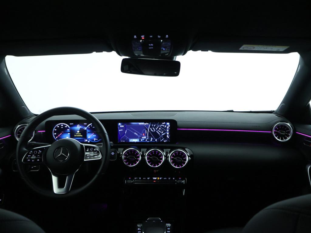 Mercedes-Benz Cla 250 e plug-in hybride elektrische achterklep | smartphone