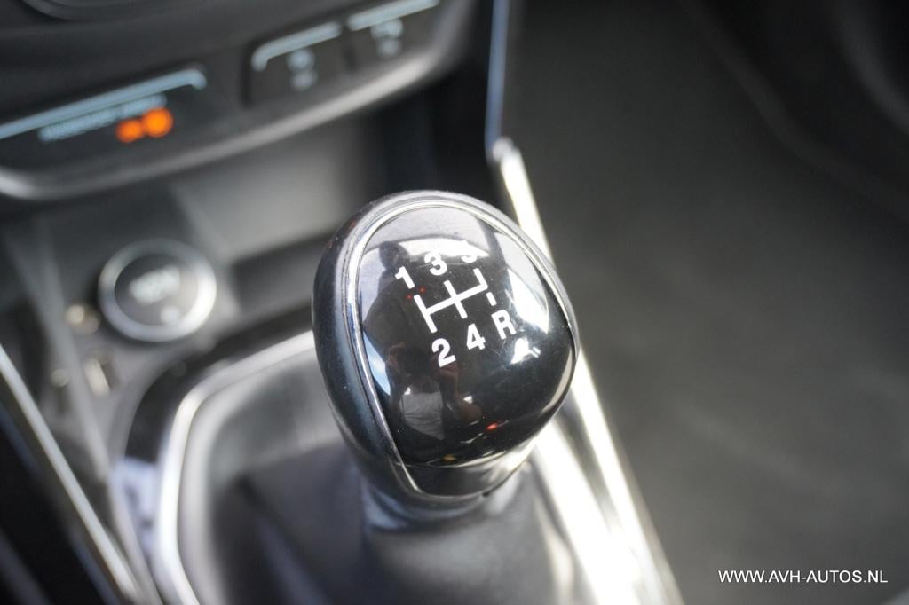 Ford B-max 1.0 ecoboost titanium