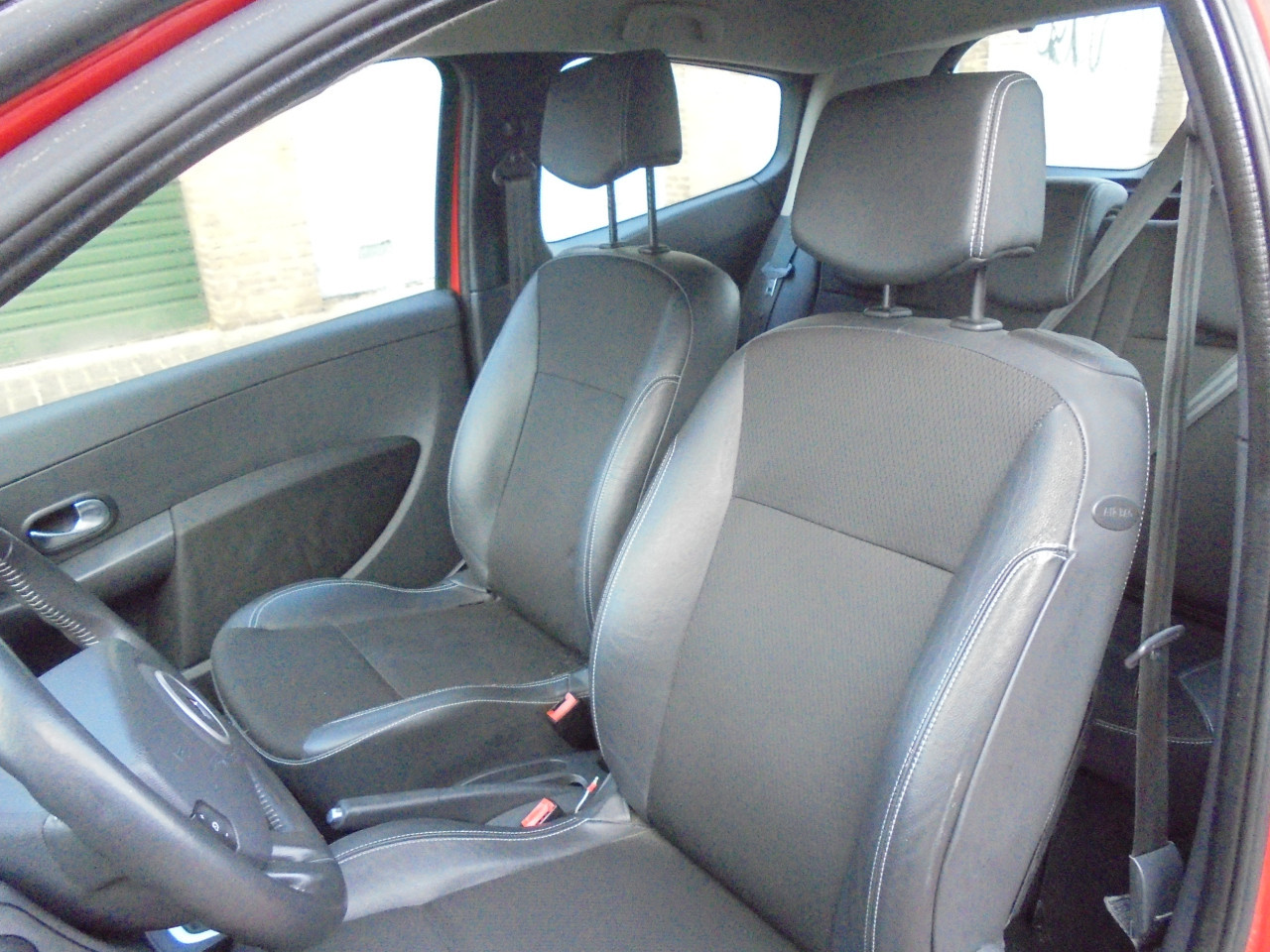 Clio 1.2 – 16V Exception168.218 Km met N.A.P Apk nieuw februari 2026