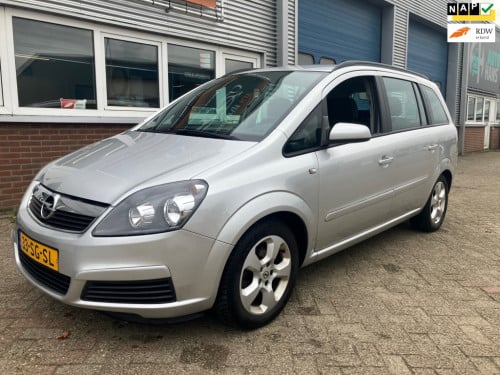 Opel Zafira 1.8 enjoy 7 persoons