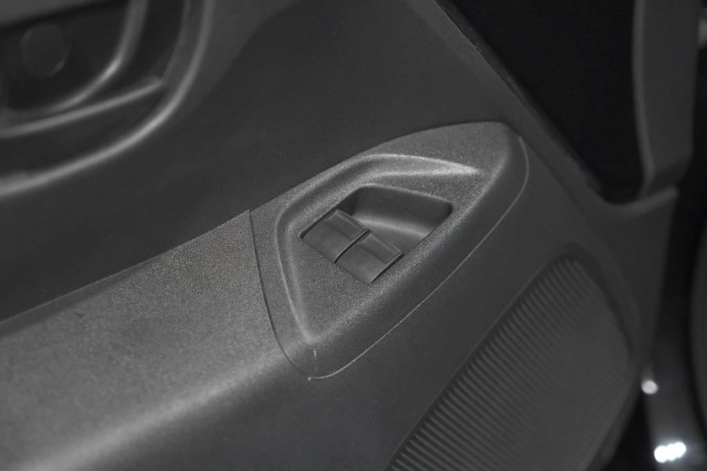 Citroen C1 1.0 vti feel | airco | bluetooth radio | getint glas | 5 deurs