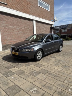 Volvo s40