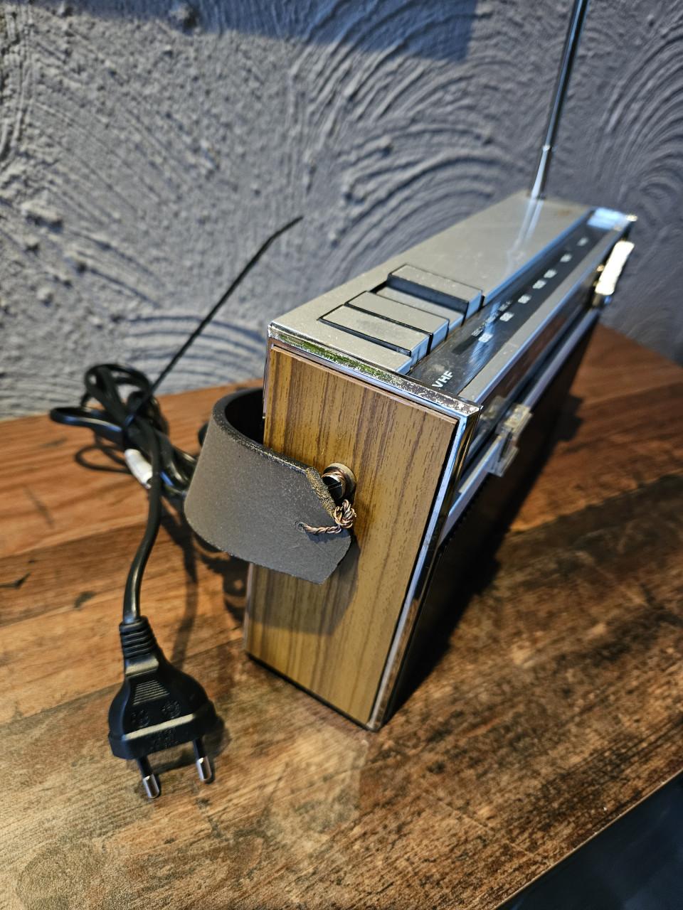 Vintage wereldontvanger ultra solaire marconiphone radio