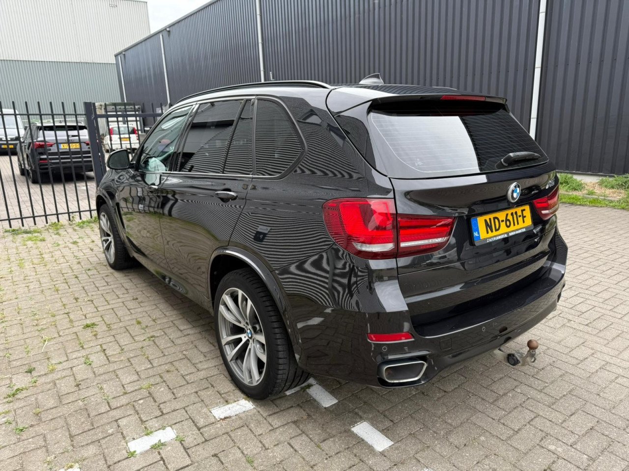 BMW  X5
