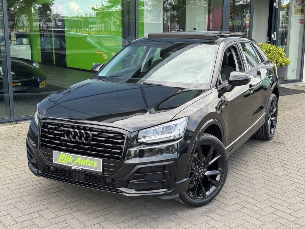 Audi Q2 35 tfsi s edition * panoramadak * camera * keyless