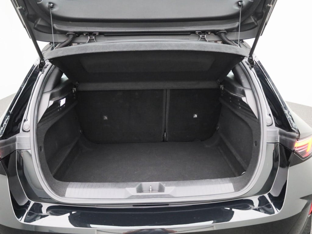 Opel Astra 1.2 edition | navigatie | climate control | parkeersensoren
