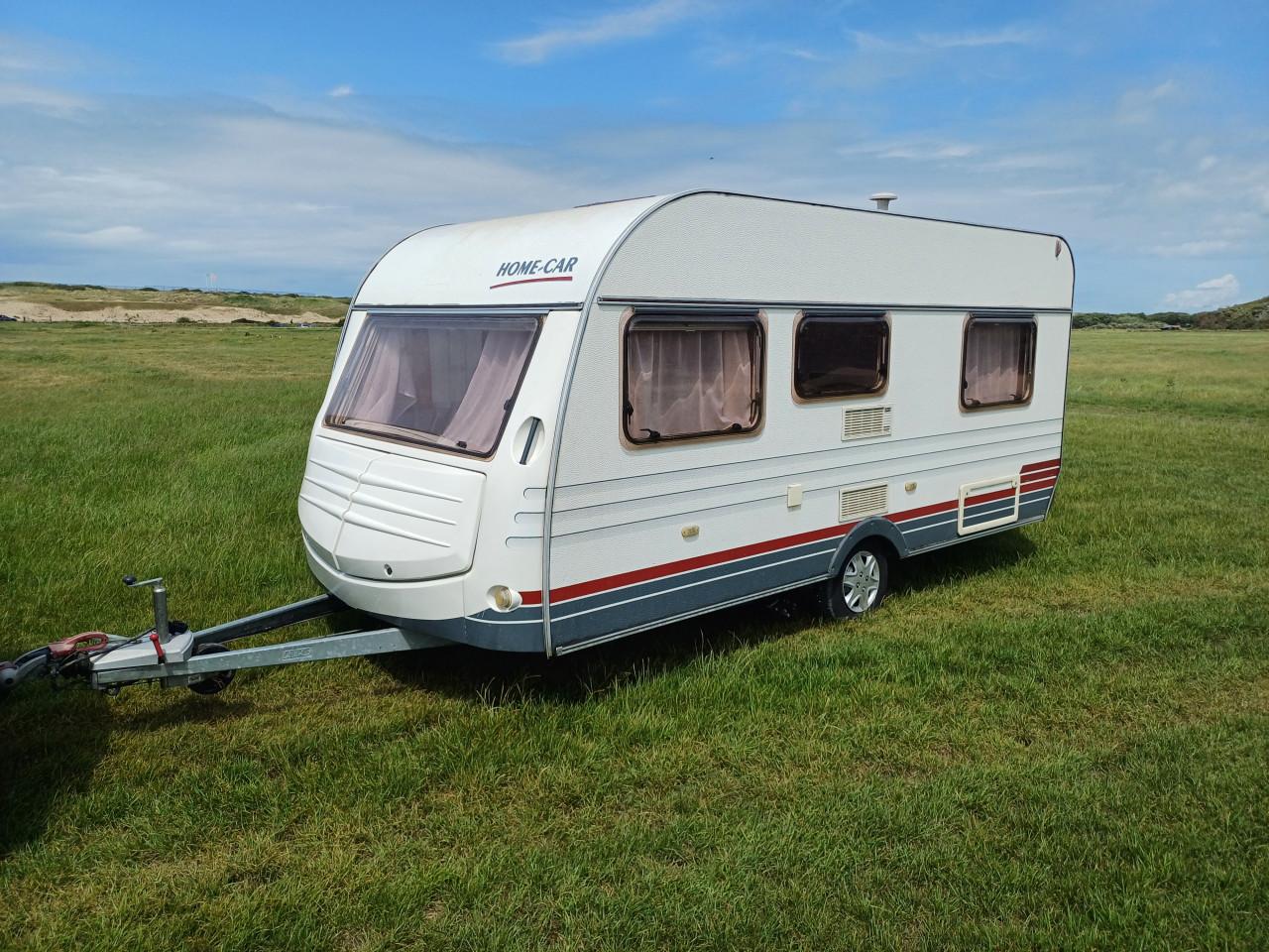 Home Car Caravan Met mover en voortent