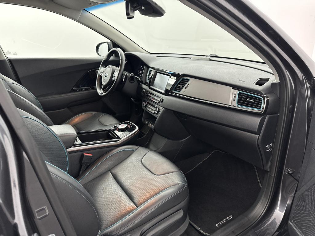 Kia E-niro dynamicline 64 kwh | leder | navigatie | parkeercamera