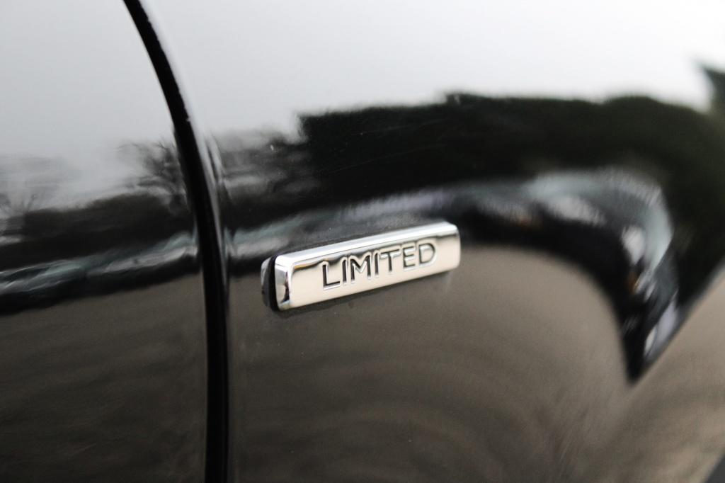 Renault Clio estate 0.9 tce limited