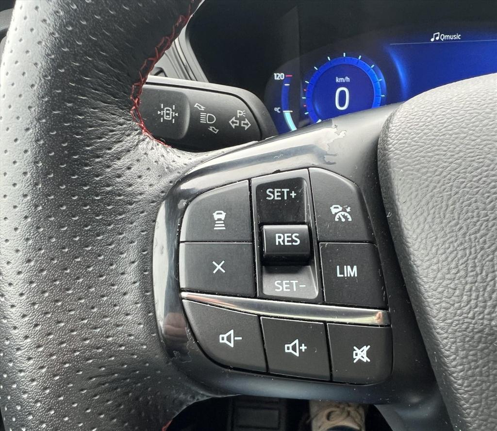 Ford Kuga 1.5 ecoboost 150pk st-line winterpack , carplay