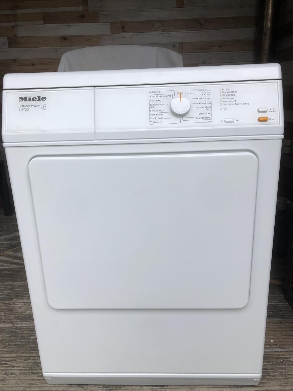 Nette Miele wasdroger T8703 (Softcare system)