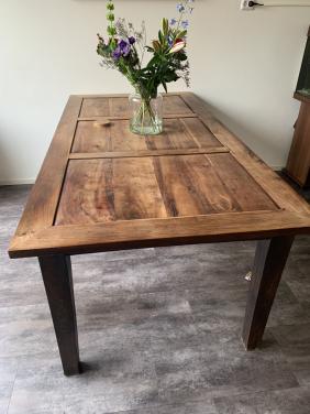 Eettafel voor 6 personen