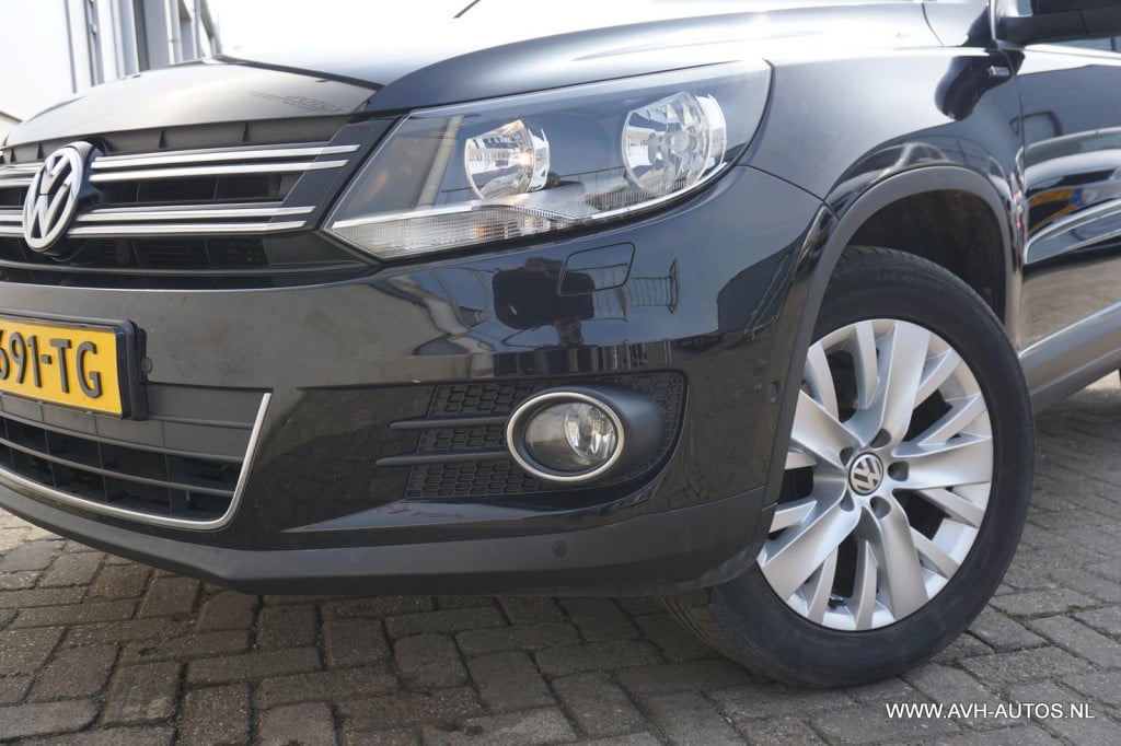 Volkswagen Tiguan 1.4 tsi sport&style 4motion r-line edition