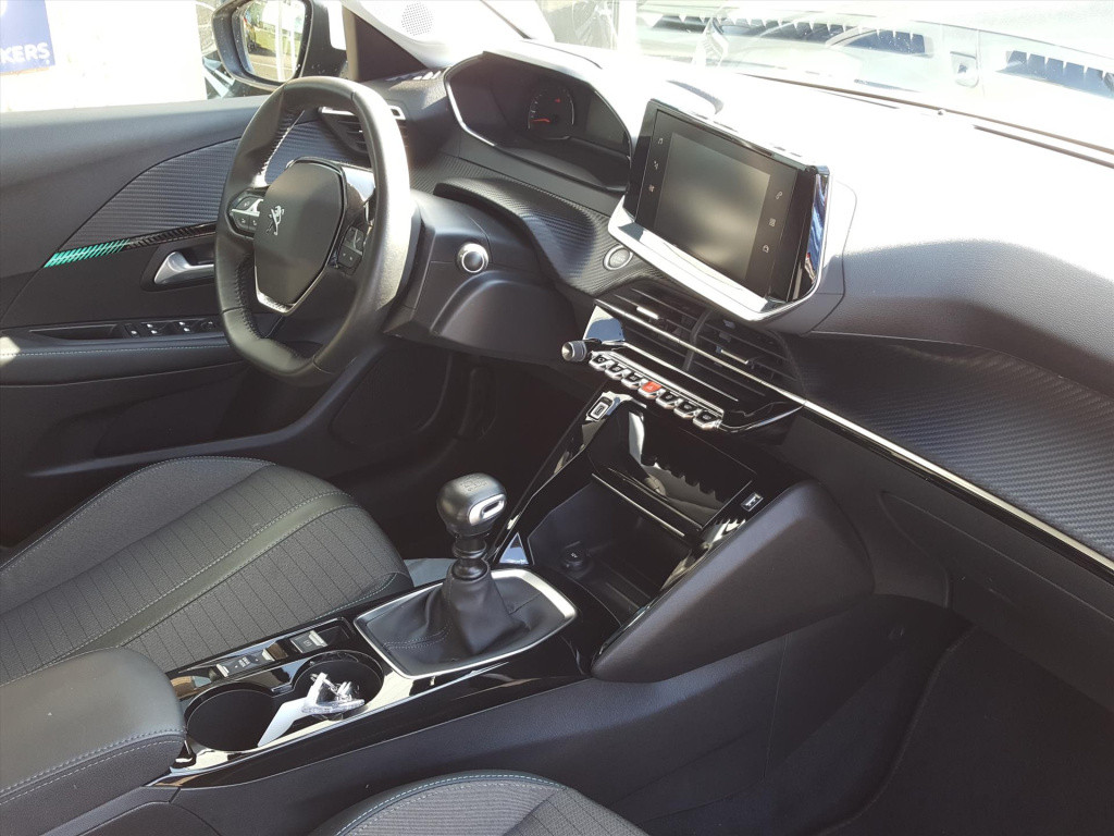 Peugeot 208 allure 1.2 pt-100pk navigatie | apple carplay & android auto | 