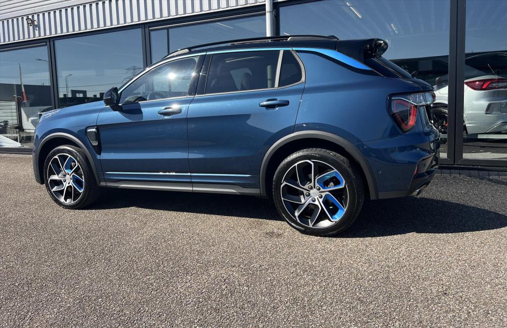 Lynk & Co 01 1.5 261pk phev 7dcth , panodak , adaptive cc , carplay , stoel