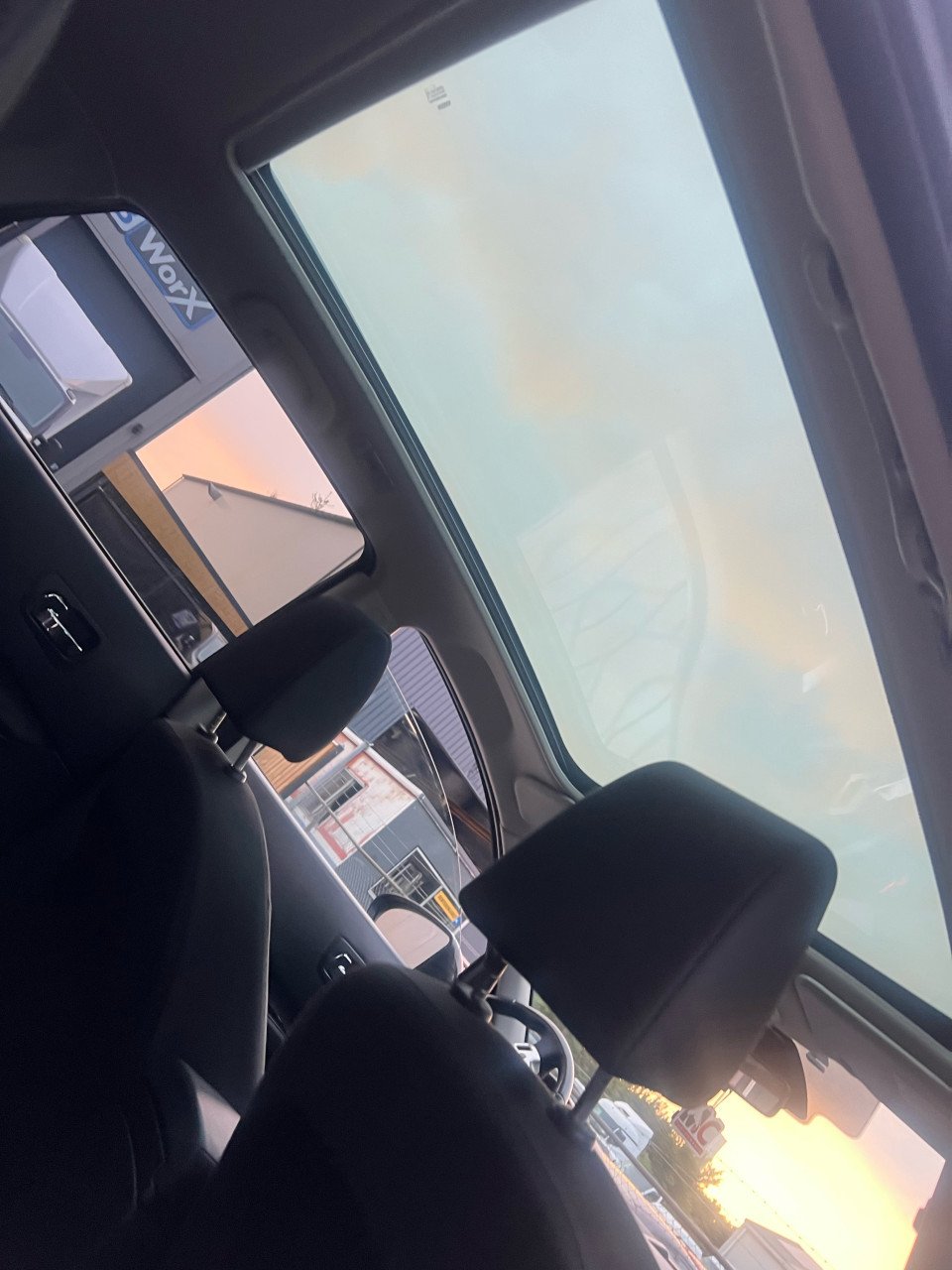 Nissan Qashqai +2 2.0 Connect 7zitter Jaar Apk