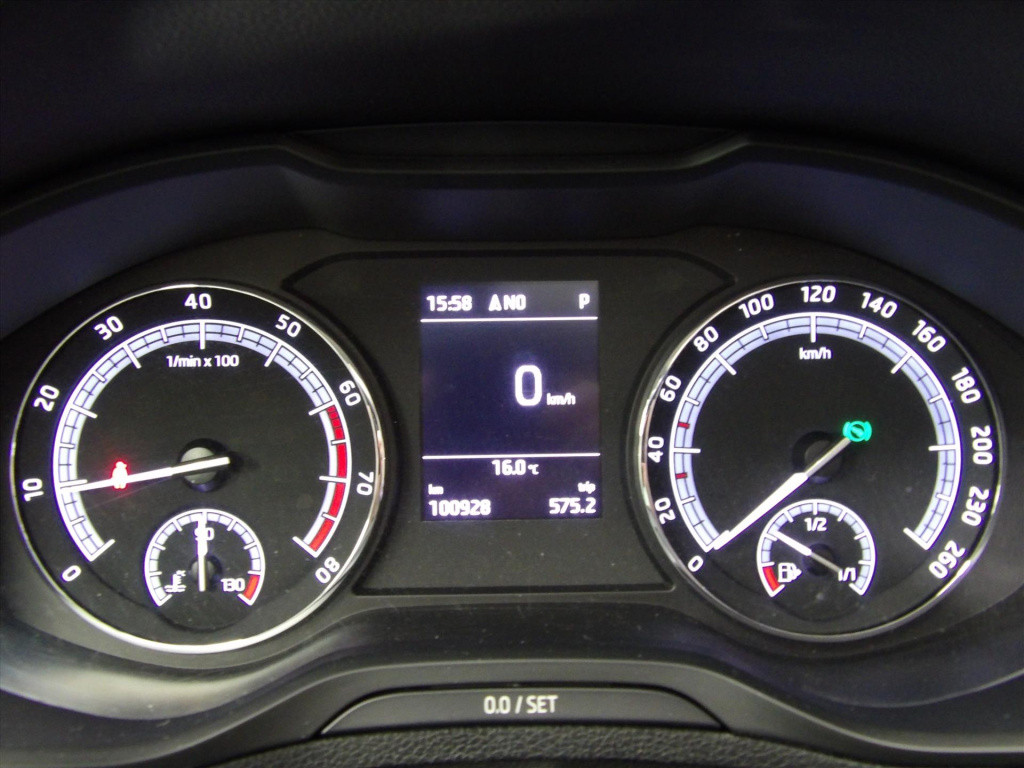 Skoda Karoq 1.0 tsi 115pk dsg-7 ambition business
