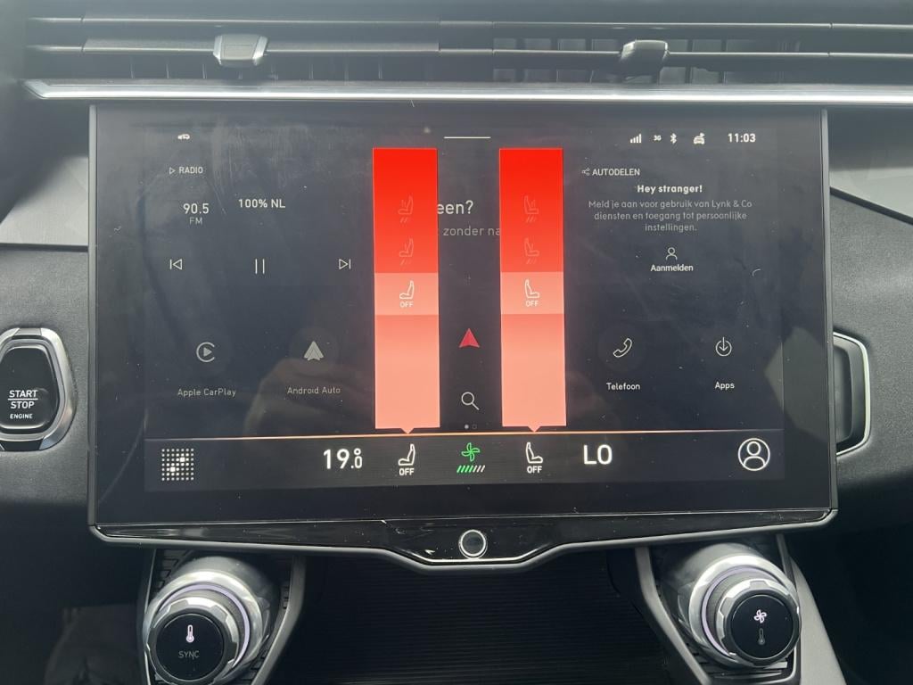 Lynk & Co 01 1.5 261pk plug in hybrid , black edition , zwarte velgen , pan